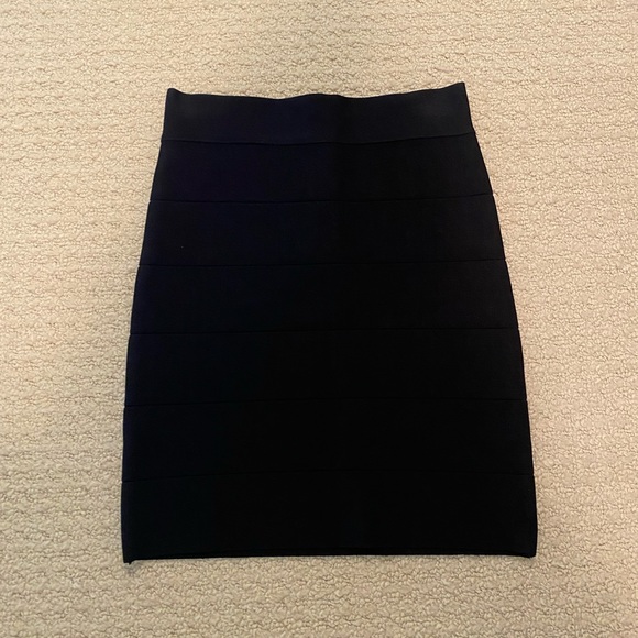 Bebe Bandage Skirt - Picture 3 of 5